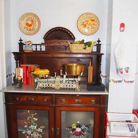 Вилла Casa Do Chafariz , House With Swimming Pool Лориш